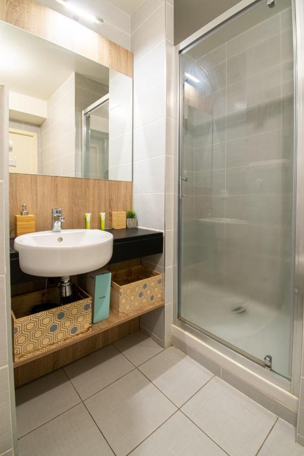 Apartamento °Le métropole° Check in H24/wifi Lyon Exterior foto